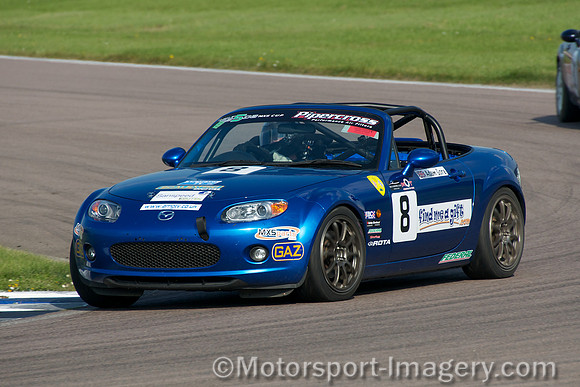 Mazda MX5, Adam Gore