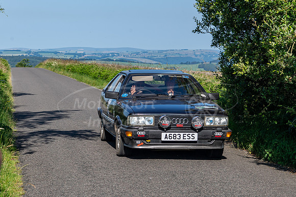 24 Robert Robinson / Peter Mellor