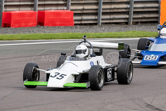35 John Conway Van Dieman RF82