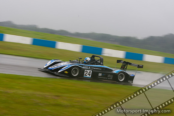 24 Sarah Reader &  G Findlay