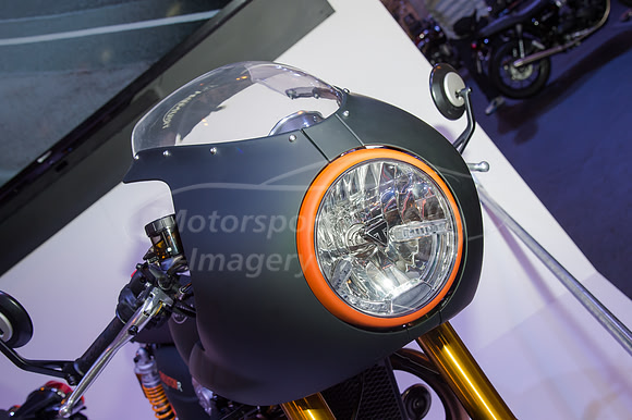 Triumph Thruxton R