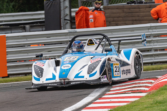 22 Andy Lowe