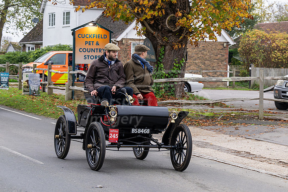 245 c1904 Oldsmobile
