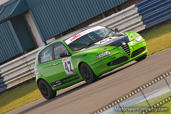 Adie Hawkins, Alfa Romeo 147
