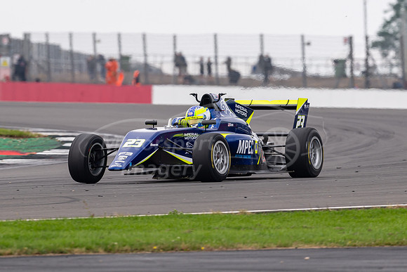 23 Bryce ARON