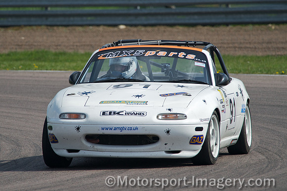 Mazda MX5, Matt Davies