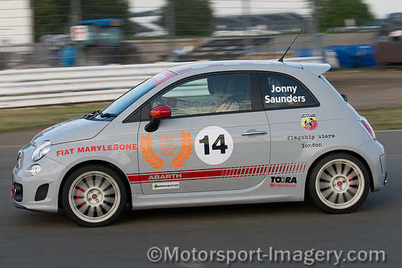Jonny Saunders