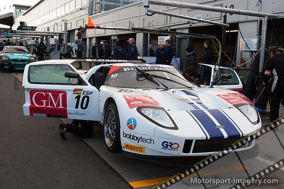 10  Sunred   Ford GT  Benjamin Lariche / Laurent Groppi