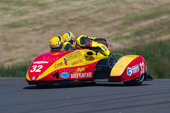32 Horspole / Connell LCR Yamaha