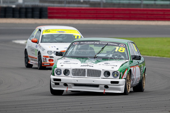 18 Damian Gray