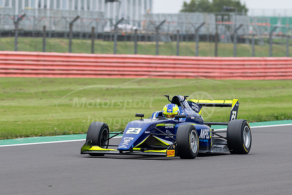 23 Bryce ARON