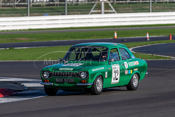 32 Coates / Dawson, Ford Escort Mk1 RS2000