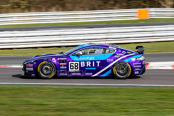 68 Andy Tucker- Luke Pound- Aston Martin Vantage GT4