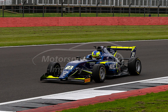 23 Bryce ARON