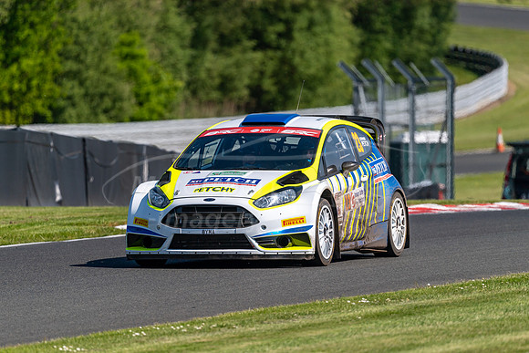 23,  Michael Wilkinson, Stephen Petch, Ford Fiesta WRC