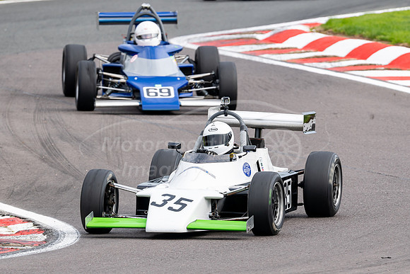 35 John Conway Van Dieman RF82