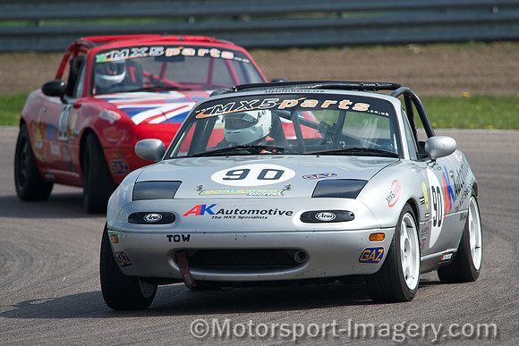 Mazda MX5, Alan Henderson