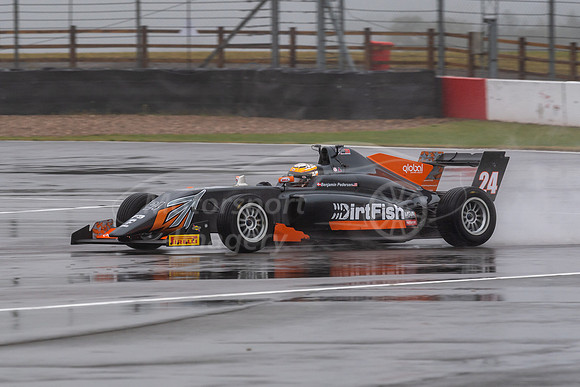 24  Benjamin PEDERSEN