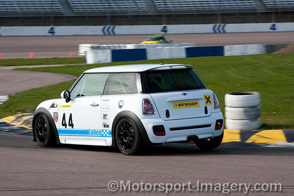 Andrey Magiy, Mini Cooper