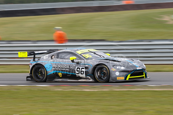 96  Optimum Motorsport - Aston Martin V8 Vantage GT3  Oliver Wil