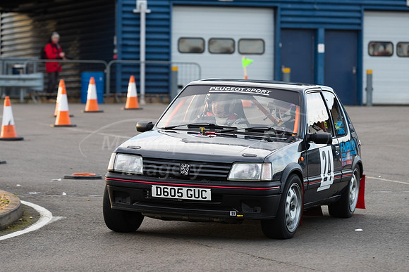 24  Chris Keys / James Riley