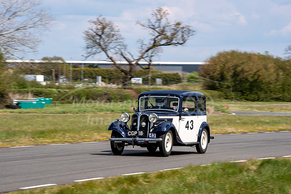 43  Richard GATLEY,  FRAZER NASH/BMW 319 TYPE 45 SALOON