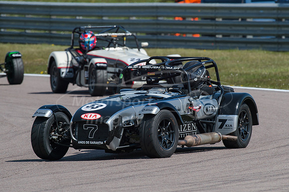 D4S_8520.jpg
