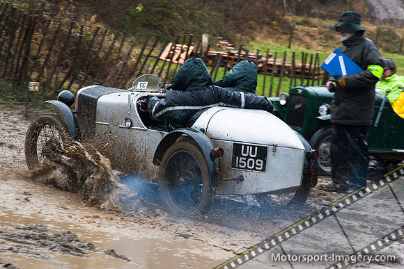 UU1509  ROBERT MOORE