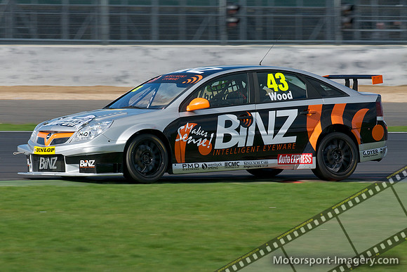 Lea Wood, Vauxhall Vectra