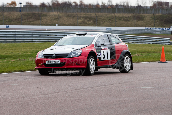 51  Ben Moore / Jordan Joines