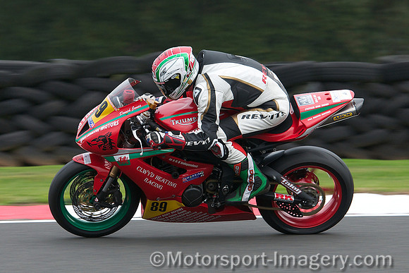 David Jones, Triumph 675