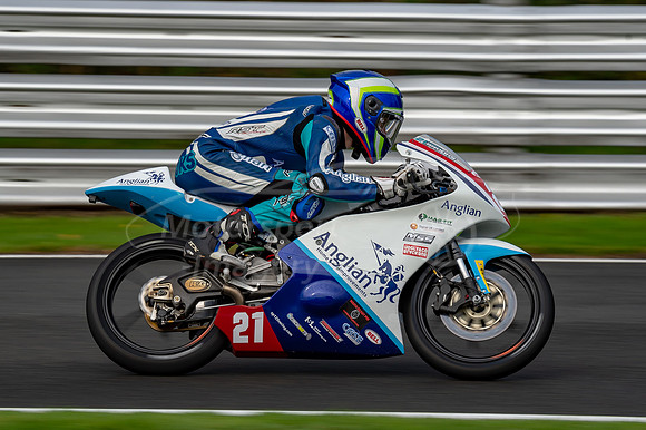 21 Daniel BROOKS