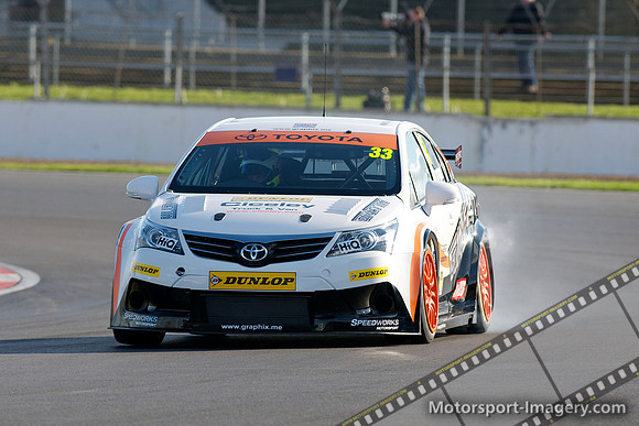 Adam Morgan, Toyota Avensis