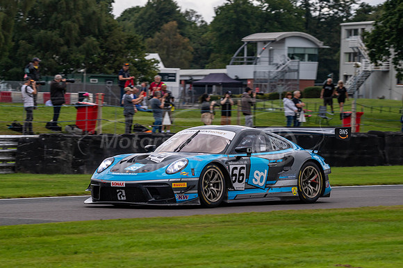 66 Nick JONES  / Scott MALVERN