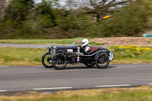 7  Peter HOWAT, AUSTIN 7 ULSTER