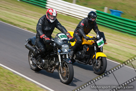 Ducati Monster Bike 826