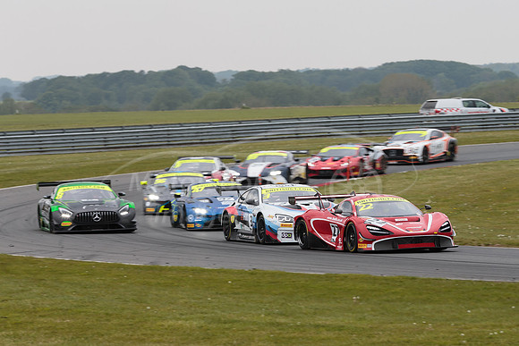 22  Balfe Motorsport - McLaren 520S GT3  Shaun Balfe / Rob Bell