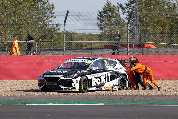28  Nicolas HAMILTON