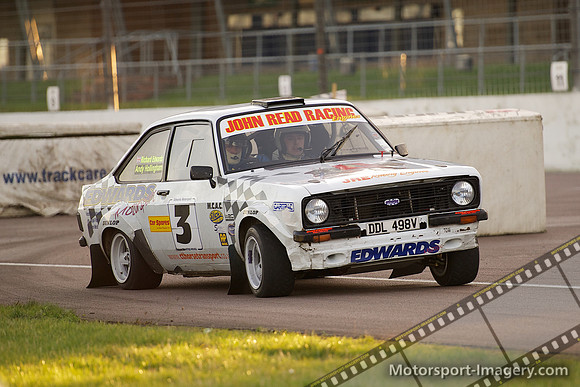 Richard Edwards / Andy Hollingham - Ford Escort