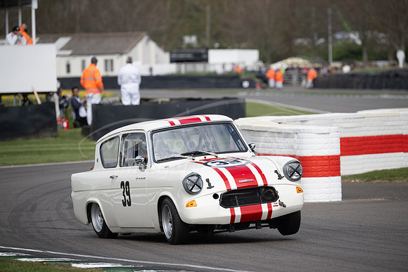 39 Alex Williams, Ford Anglia 105E