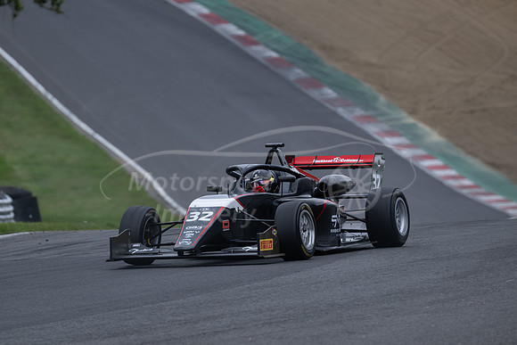 32 Shawn RASHID