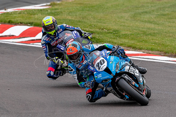 20 Brad JONES   BMW - iForce Lloyd & Jones BMW