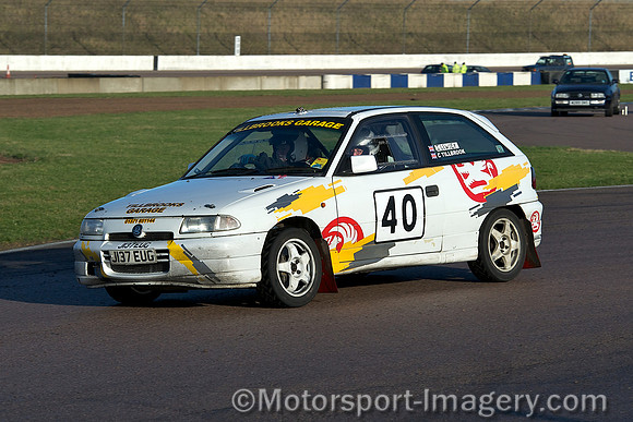 Charlotte Tillbrook, Irene Lewsey, Vauxhall Astra
