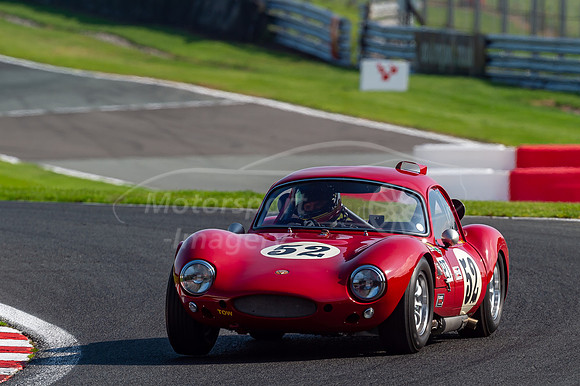 52 Dan Eagling Ginetta G4R