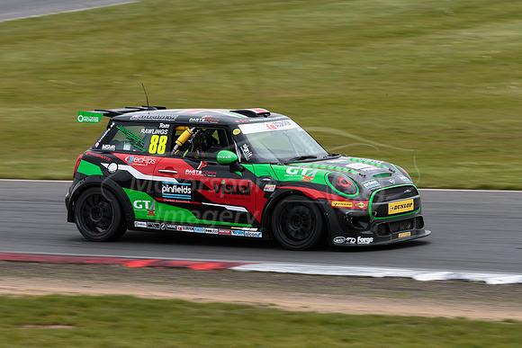 88 Tom Rawlings