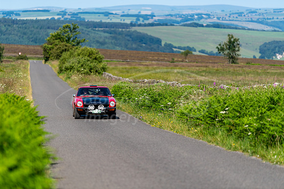 38 Steve Young / Deborah Woollard