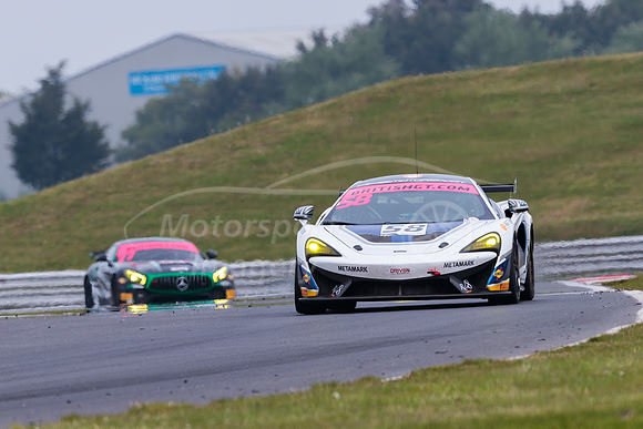 58  HHC Motorsport - McLaren 570S GT4  Tom Jackson / Luke Willia