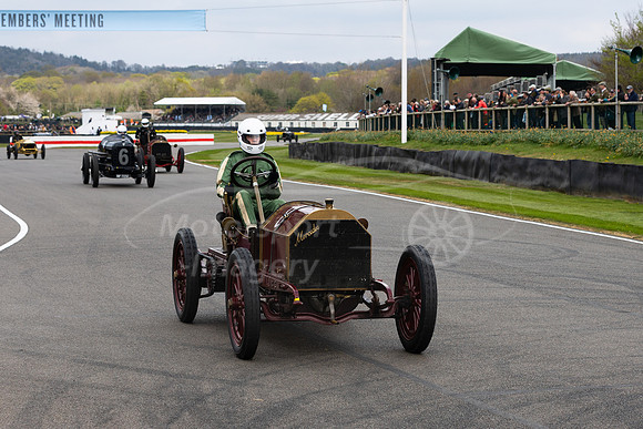 8 Archie Collings