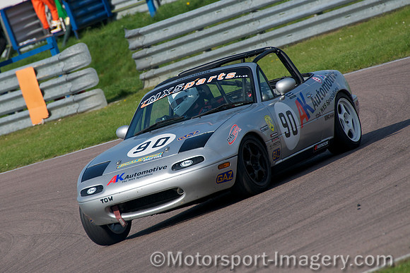 Mazda MX5, Alan Henderson