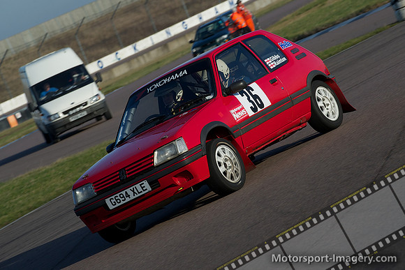 Ian Rainton / Paul Gibbs - Peugeot 205
